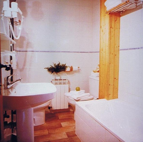Hotel Peruskenea Jaunsaras